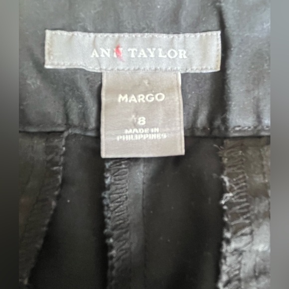 Ann Taylor - Margo Style - size 8 black Crop Pants - Picture 4 of 4